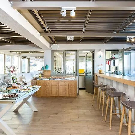 Ξενοδοχείο Menta Boutique 3*